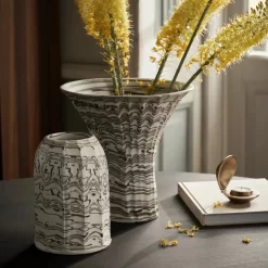 Ferm LIVING | Blend Vase - Small - Natural -FRAGRANCE Store 1104268179 3 1080x 10619f3c 528e 40cc bffc ac7577039680
