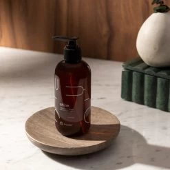 MAUDE | Shine Organic Lubricant - 8oz -FRAGRANCE Store earl of east maude shine lubricant 2