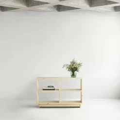 Normann Copenhagen | Plank Bookcase - Pine - High -FRAGRANCE Store normann bookcase lifestyle 4 a6d271bd 8a10 47e0 863a ee8ac1ef2dd3